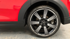 MINI Hatchback 1.5 Cooper Exclusive 5dr Auto Petrol Hatchback